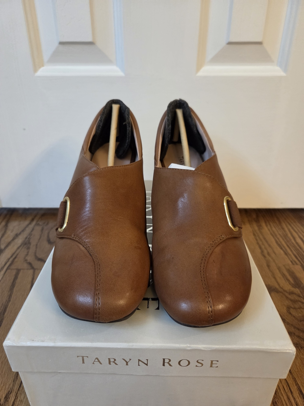 Taryn Rose BRAND NEW REXI Women's Brown Leather Shoes